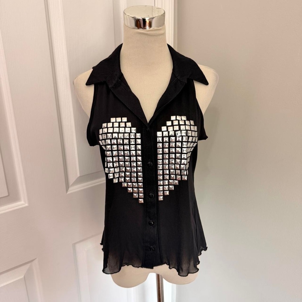 Y2K BLACK DISCREET SHEER RHINESTONE HEART BUTTON UP TOP